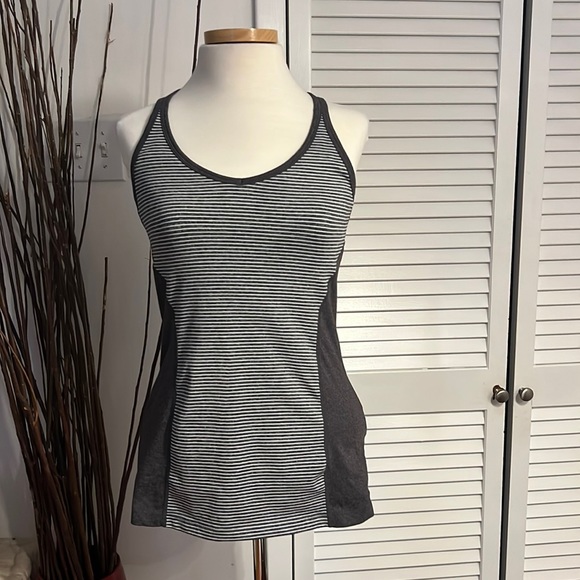 Athletic tank top - Picture 1 of 5
